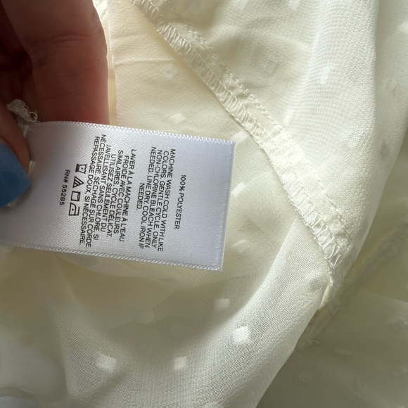 Express Cream Ruffle Blouse - Picture 7 of 9